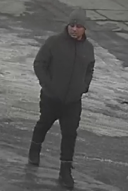 male suspect 1a Carling B&E