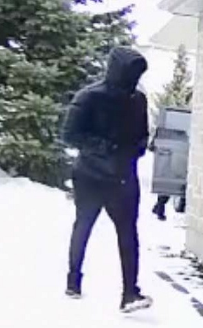 Suspect 2 walking