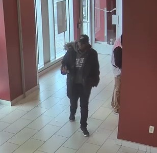 Suspect male pic 2
