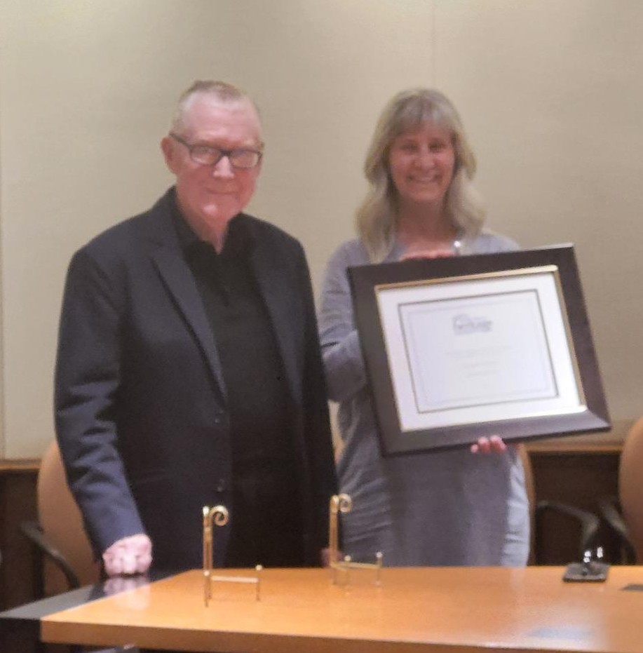 image of Juanita Metzger and Heritage Foundation Chair David Emberly