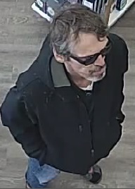 suspect robbery pic 1