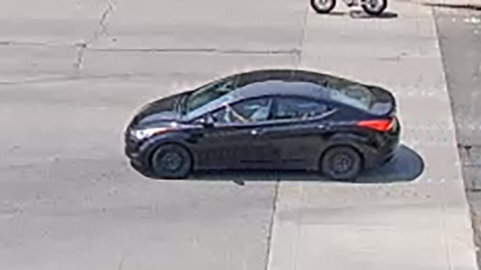 Sussex H & R vehicle to ID Twitter
