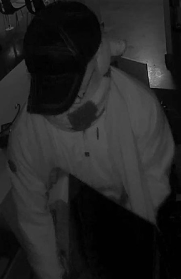 Suspect 1b bank St B&E