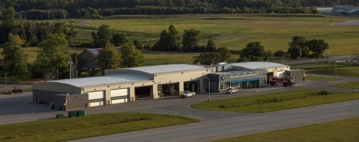 2011 Airport Operations Centre Opens